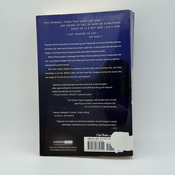 Radio Silence by Alice Oseman - Paperback - Picture 3 of 3